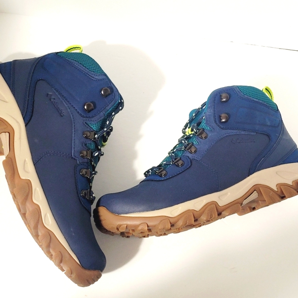 Columbia Newton Ridge Plus II Waterproof Hiking Boots Mens 8.5 New Omni Grip